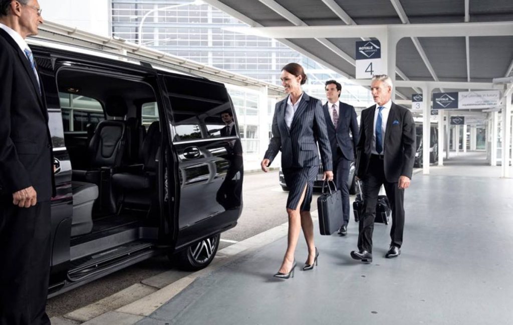 Corporate car hire for business trips in Zanzibar